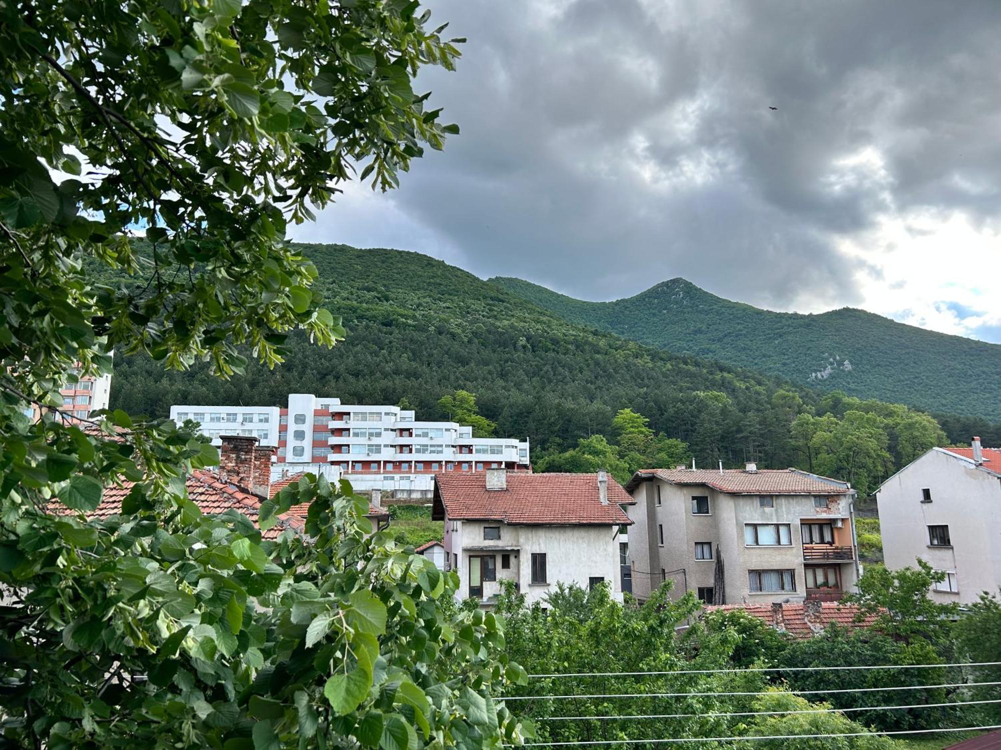 Apart House Ana Апартамент За Гости Ана Vratsa المظهر الخارجي الصورة